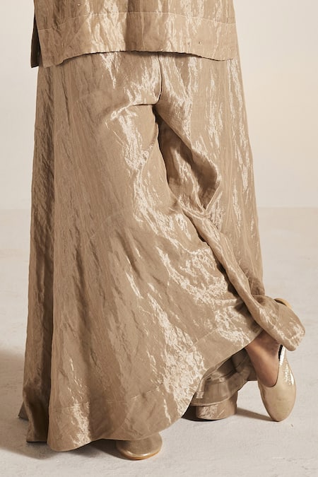 Shorshe Clothing_Grey Handloom Tissue V Neck Anu Kurta And Sharara Set _Online_at_Aza_Fashions