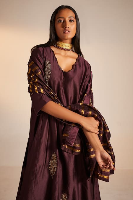 Shorshe Clothing_Purple Chanderi Floral Flower Cutdana Embellished Kurta And Pant Set _at_Aza_Fashions