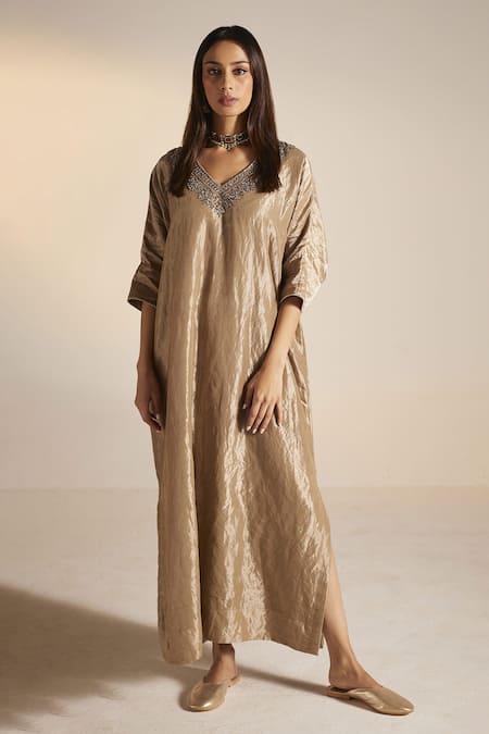 Shorshe Clothing_Grey Handloom Tissue Floral V Neck Noor Kaftan _Online_at_Aza_Fashions
