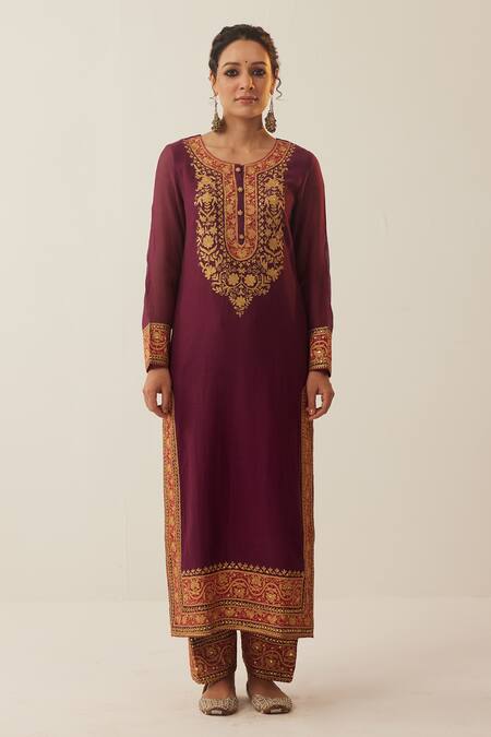 Shrutkirti Purple Chanderi Silk Embroidered Aari Round Kurta Set Online at Aza Fashions Shrutkirti_Purple Chanderi Silk Embroidered Aari Round Kurta Set_Online_at_Aza_Fashions