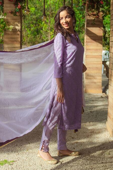 Buy Monk & Mei By Sonia Anand Purple Georgette Sequins, Piping V-neck Embroidered Straight Kurta Set Online at Aza Fashions Buy_Monk & Mei By Sonia Anand_Purple Georgette Sequins, Piping V-neck Embroidered Straight Kurta Set _Online_at_Aza_Fashions