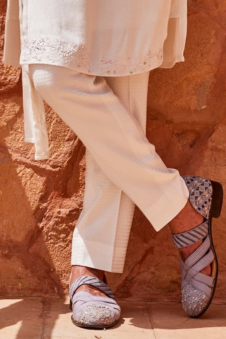 Sarab Khanijou Ivory Silk Embroidered Pearl Bundi Kurta Set Online at Aza Fashions Sarab Khanijou_Ivory Silk Embroidered Pearl Bundi Kurta Set _Online_at_Aza_Fashions