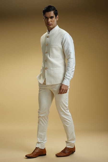 Buy_Kommal Sood_Off White Cotton, Georgette, Kota Doria Floral Chikankari Bundi Trouser Set _Online_at_Aza_Fashions