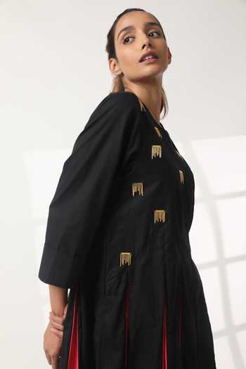 Shop_Studio Moda India_Black Cotton Chains Round Neck Woven Midi Dress With Pink Pleats _Online_at_Aza_Fashions