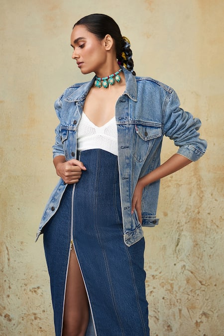 Find Out Where To Get The Jacket | A line denim skirt, Denim skirt fashion, Denim  skirt outfits