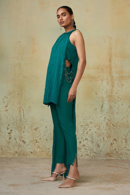 Buy Style Junkiie Green Silk Crystals Round Neck High Low Asymmetrical Tunic Online at Aza Fashions Buy_Style Junkiie_Green Silk Crystals Round Neck High Low Asymmetrical Tunic _Online_at_Aza_Fashions