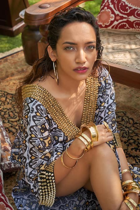 Surily G_White Satin Georgette Printed Ikat Deep V Neck Kaftan _Online_at_Aza_Fashions