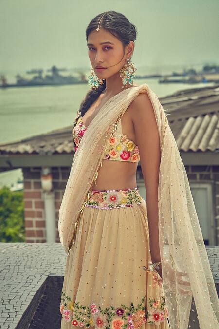 Surily G_Beige Georgette Floral Embroidered Layered Lehenga Saree _Online_at_Aza_Fashions