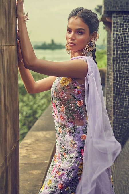 Surily G_Purple Organza Embroidered Thread Kurta Round Neck Floral Straight  _Online_at_Aza_Fashions