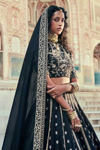 Buy_Taisha_Black Kota Doria, , Organza Zari, Sequins, Handwoven And Lehenga Set _Online_at_Aza_Fashions