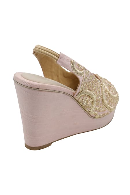 Buy_Veruschka By Payal Kothari_Pink Zari Tanpura Zardozi Embroidered Wedges _Online_at_Aza_Fashions