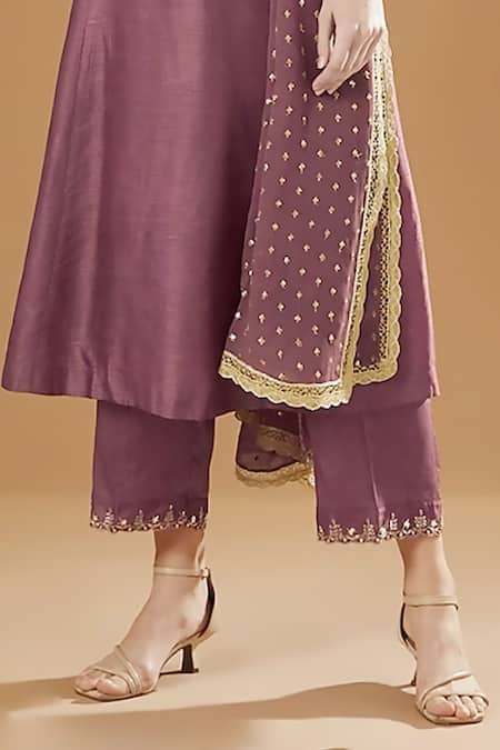 Buy OMI Purple Cotton Embroidery Split V-neck Placement Leaf Vine Kurta Set Online at Aza Fashions Buy_OMI_Purple Cotton Embroidery Split V-neck Placement Leaf Vine Kurta Set _Online_at_Aza_Fashions