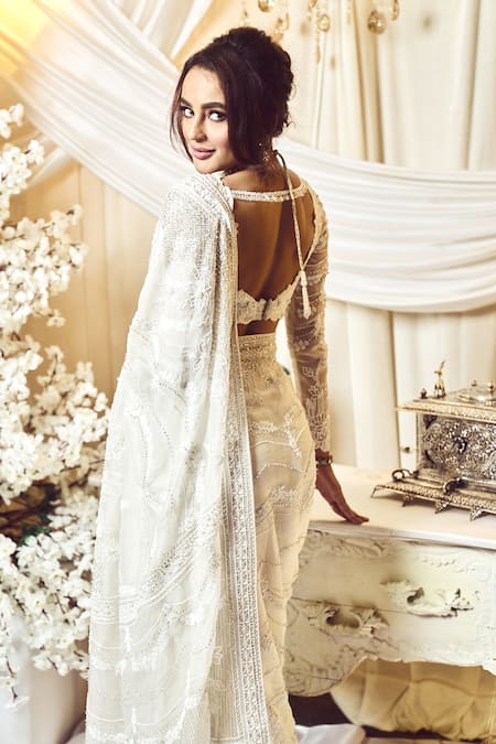Varun Chakkilam_White Silk Organza Sequins, Beads V-neck Embroidered Saree With Blouse _Online_at_Aza_Fashions