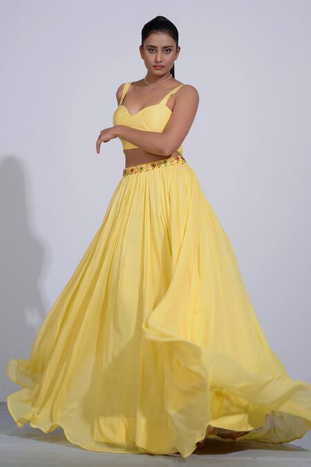 Affroz_Yellow Georgette Floral Sweetheart Neck Printed Cape With Lehenga Set _Online_at_Aza_Fashions