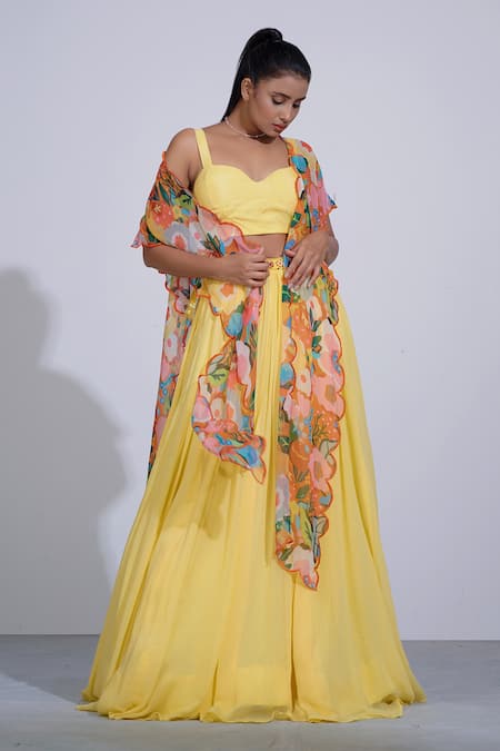 Buy_Affroz_Yellow Georgette Floral Sweetheart Neck Printed Cape With Lehenga Set _Online_at_Aza_Fashions