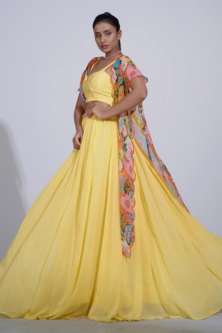 Shop_Affroz_Yellow Georgette Floral Sweetheart Neck Printed Cape With Lehenga Set _Online_at_Aza_Fashions