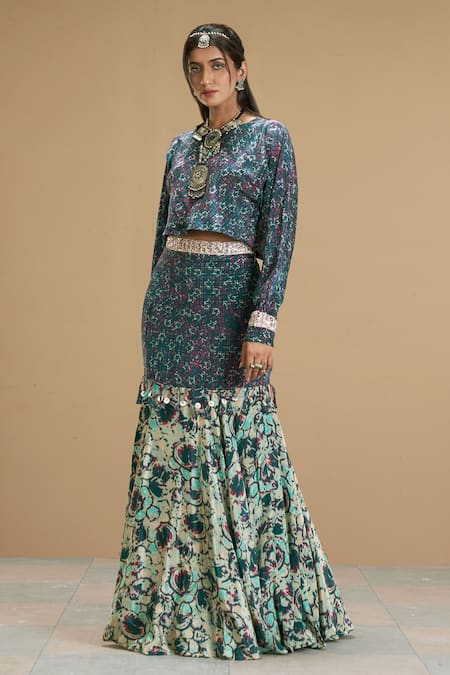 Buy_Affroz_Green Viscose Crepe Abstract Round Taabir Print Top With Mermaid Tail Skirt _Online_at_Aza_Fashions