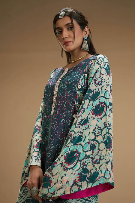 Shop_Affroz_Green Viscose Crepe Abstract Round Neck Flared Sleeve Print Kurta And Palazzo Set _Online_at_Aza_Fashions