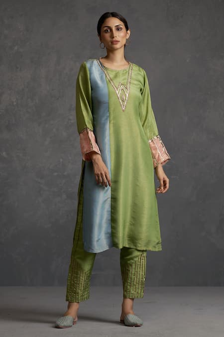 Affroz Green Tissue Silk Gota Patti Round Neck Two Toned Lace Kurta Set Online at Aza Fashions Affroz_Green Tissue Silk Gota Patti Round Neck Two Toned Lace Kurta Set _Online_at_Aza_Fashions