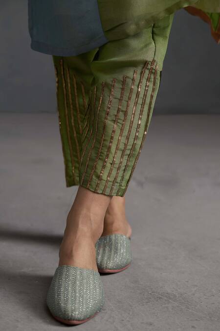 Affroz Green Tissue Silk Gota Patti Round Neck Two Toned Lace Kurta Set at Aza Fashions Affroz_Green Tissue Silk Gota Patti Round Neck Two Toned Lace Kurta Set _at_Aza_Fashions