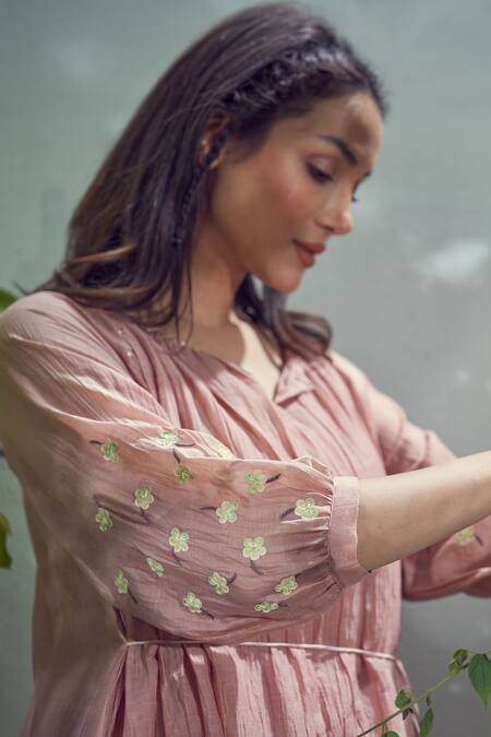 Buy Affroz Pink Cotton Embroidery Split V-neck Flowy Plain Dress Online at Aza Fashions Buy_Affroz_Pink Cotton Embroidery Split V-neck Flowy Plain Dress _Online_at_Aza_Fashions