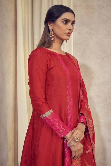 Affroz_Red Denim Gota Patti, Embroidery Round Neck Floral Woven Anarkali Pant Set _at_Aza_Fashions