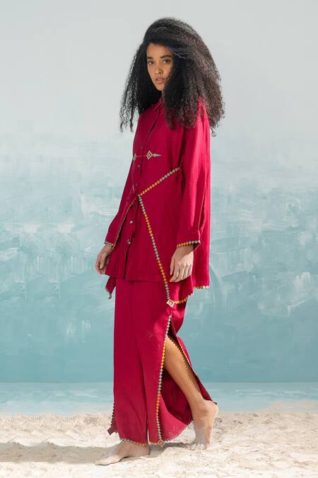 Buy Ikai By Ragini Ahuja Pink Cotton Cut Work, Applique Nile Cut-work Detailed Pant Online at Aza Fashions Buy_Ikai By Ragini Ahuja_Pink Cotton Cut Work, Applique Nile Cut-work Detailed Pant_Online_at_Aza_Fashions