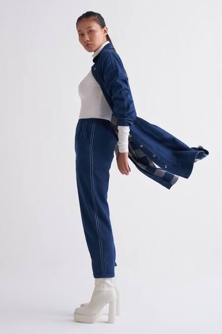 Women's Blue Joggers & Sweatpants. Nike IN