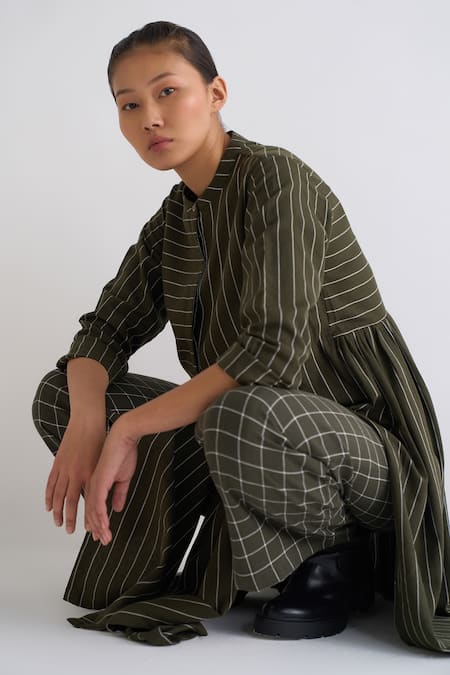 Buy Three Green Melange Band Collar Stripe Pattern Jacket Checkered Broad Pants Online at Aza Fashions Buy_Three_Green Melange Band Collar Stripe Pattern Jacket Checkered Broad Pants _Online_at_Aza_Fashions