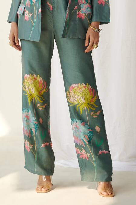 Koashee By Shubitaa Green Silk Embroidery Collared Floral Printed Pant Set at Aza Fashions Koashee By Shubitaa_Green Silk Embroidery Collared Floral Printed Pant Set _at_Aza_Fashions
