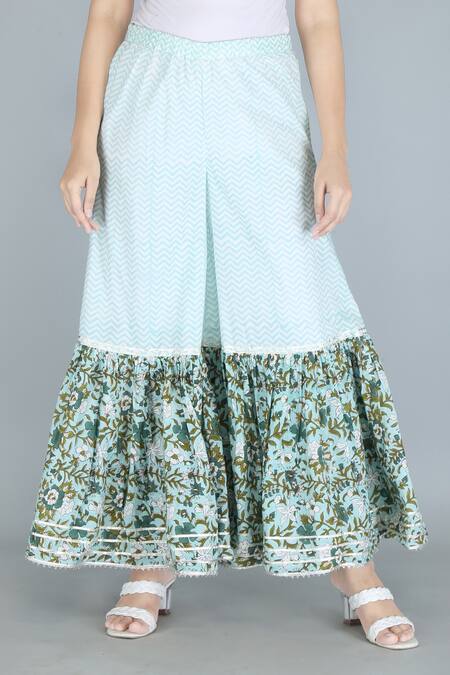 Kalakaari By Sagarika_Blue Cotton, Chiffon Gota Patti Sweetheart Neck Florette Print Kurta Sharara Set _Online_at_Aza_Fashions