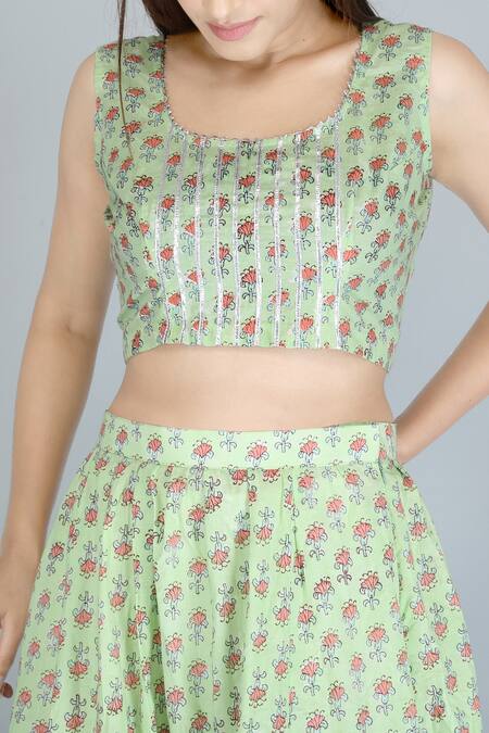 Buy_Kalakaari By Sagarika_Green Pure Cotton Printed Floral Round Blouse And Skirt Set 