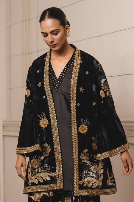 Buy_Tarun Tahiliani_Black Silk Velvet Floral Pattern Kurta V Neck Print Jacket And Trouser Set_Online_at_Aza_Fashions