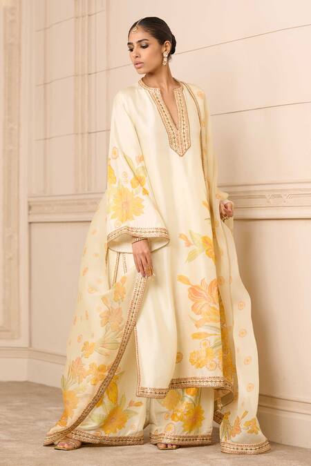 Tarun Tahiliani_Off White Silk Beads, Embroidery Split V-neck Floral Print Kurta And Palazzo Set_Online_at_Aza_Fashions