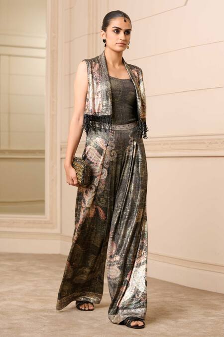 Buy_Tarun Tahiliani_Black Jersey Shawl Neck Foil Paisley Print Gilet_Online_at_Aza_Fashions