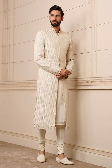 Tarun Tahiliani Ivory Cotton, Silk, Poplin, Kota Doria Embroidery Texture Sherwani Set Online at Aza Fashions Tarun Tahiliani_Ivory Cotton, Silk, Poplin, Kota Doria Embroidery Texture Sherwani Set_Online_at_Aza_Fashions