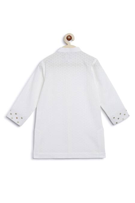 Shop Tiber Taber White Cotton Embroidery Heart Bundi And Pant Set Online at Aza Fashions Shop_Tiber Taber_White Cotton Embroidery Heart Bundi And Pant Set _Online_at_Aza_Fashions