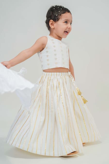 Tiber Taber White Cotton Embroidery, Zari Stripe Pattern Lehenga Set Online at Aza Fashions Tiber Taber_White Cotton Embroidery, Zari Stripe Pattern Lehenga Set _Online_at_Aza_Fashions