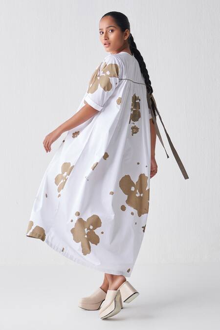 Shop Three White Poplin Embroidery Round Neck Gathered Printed Dress Online at Aza Fashions Shop_Three_White Poplin Embroidery Round Neck Gathered Printed Dress _Online_at_Aza_Fashions