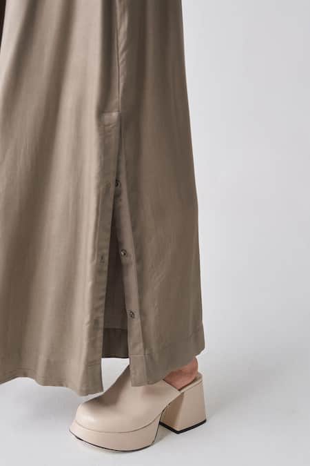 Buy_Three_Grey Tencel Plain Inverted Box Pleated Pant _Online_at_Aza_Fashions
