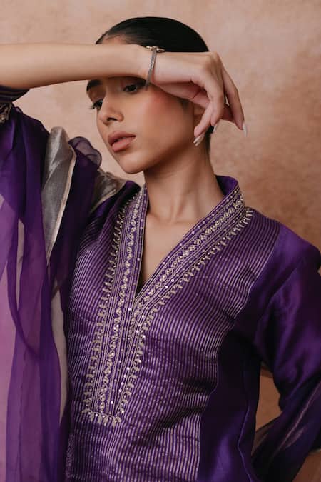 Label Mansi Nagdev Purple Chanderi, Cotton, Organza, Silk Madiha Panelled Kurta Palazzo Set Online at Aza Fashions Label Mansi Nagdev_Purple Chanderi, Cotton, Organza, Silk Madiha Panelled Kurta Palazzo Set _Online_at_Aza_Fashions