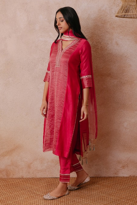 Buy Label Mansi Nagdev Pink Chanderi, Cotton, Silk, Organza Pearls, Sequins, Madiha Panelled Kurta Set Online at Aza Fashions Buy_Label Mansi Nagdev_Pink Chanderi, Cotton, Silk, Organza Pearls, Sequins, Madiha Panelled Kurta Set _Online_at_Aza_Fashions