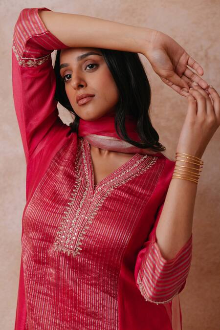 Shop Label Mansi Nagdev Pink Chanderi, Cotton, Silk, Organza Pearls, Sequins, Madiha Panelled Kurta Set Online at Aza Fashions Shop_Label Mansi Nagdev_Pink Chanderi, Cotton, Silk, Organza Pearls, Sequins, Madiha Panelled Kurta Set _Online_at_Aza_Fashions