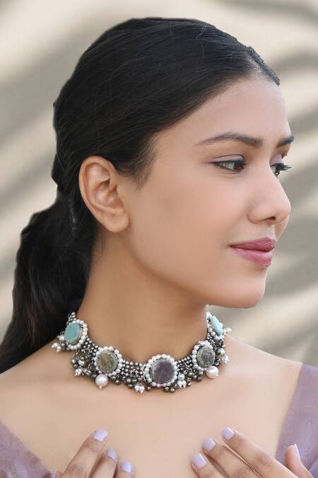 Buy_Arnimaa_Silver Plated Round Stones Embellished Necklace _Online_at_Aza_Fashions