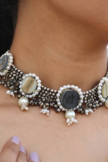 Arnimaa_Silver Plated Circular Embellished Necklace _Online_at_Aza_Fashions