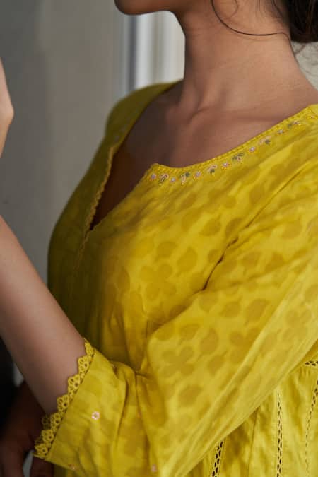 Label Mansi Nagdev Yellow Cotton, Muslin Beads, Lace, Meera Anarkali Set With Printed Dupatta Online at Aza Fashions Label Mansi Nagdev_Yellow Cotton, Muslin Beads, Lace, Meera Anarkali Set With Printed Dupatta _Online_at_Aza_Fashions