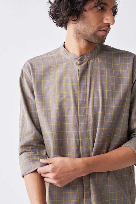 Buy Three Grey Handloom Cotton Checkered Handwoven Shirt Online at Aza Fashions Buy_Three_Grey Handloom Cotton Checkered Handwoven Shirt _Online_at_Aza_Fashions