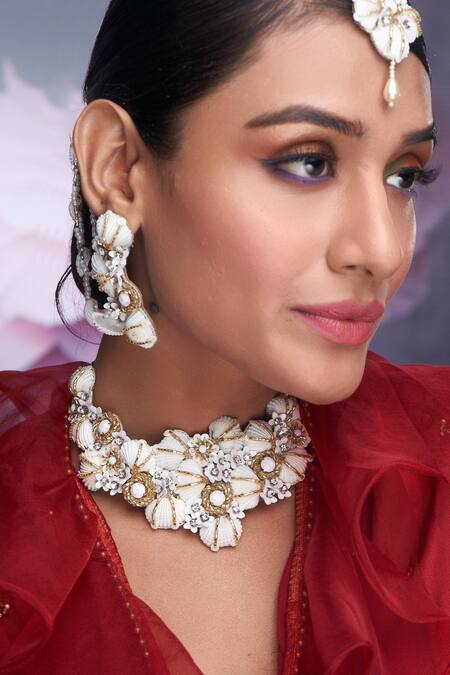 Buy Torque By Merge Multi Color Mirrors, Stones Shell Embellished Choker Set Online at Aza Fashions Buy_Torque By Merge_Multi Color Mirrors, Stones Shell Embellished Choker Set _Online_at_Aza_Fashions