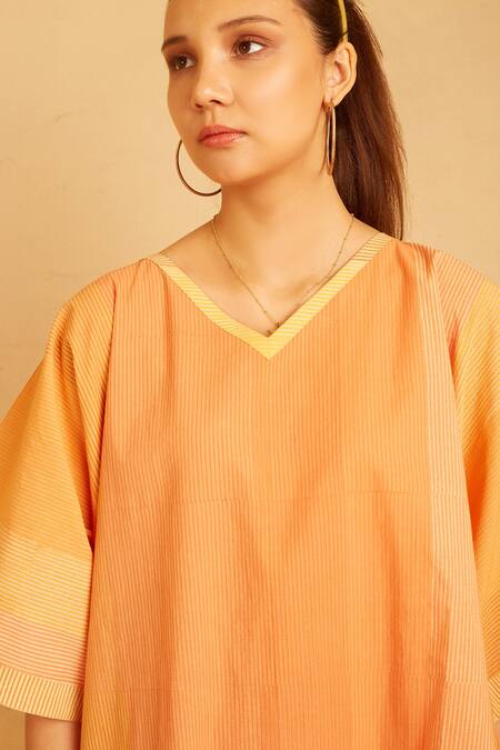 Buy Banana Labs Orange Cotton V-neck Bliss Hand Block Print Kaftan Dress Online at Aza Fashions Buy_Banana Labs_Orange Cotton V-neck Bliss Hand Block Print Kaftan Dress_Online_at_Aza_Fashions