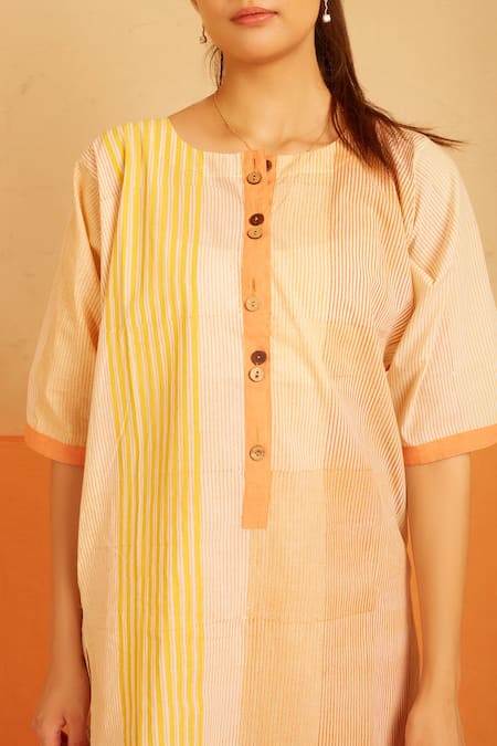 Banana Labs White Cotton Round Neck Apricot Hand Block Striped Print Kurta Pant Set at Aza Fashions Banana Labs_White Cotton Round Neck Apricot Hand Block Striped Print Kurta Pant Set _at_Aza_Fashions